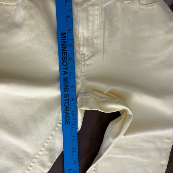 Vibrant Yellow Capris Womens Size 8 new - Picture 9 of 10